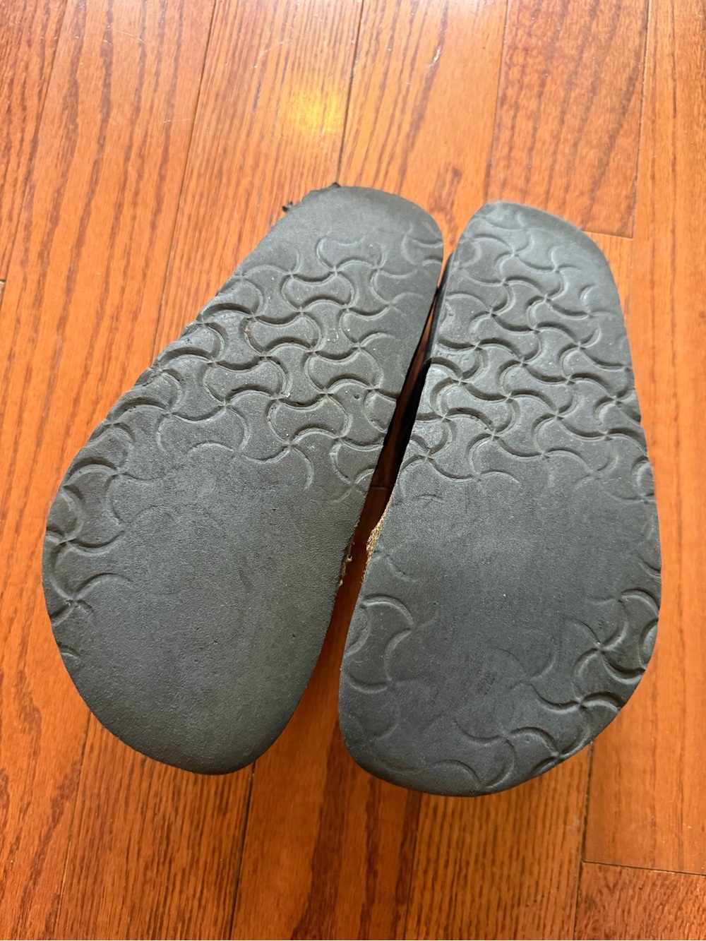 Birkenstock Black Women’s Leather Arizona Sandals - Picture 4 of 4